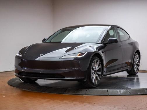 2025 Tesla Model 3 Long Range