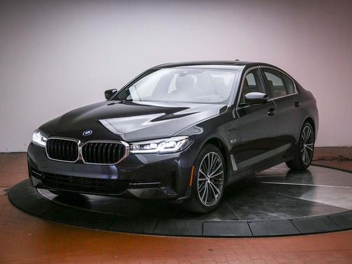 Dark Graphite Metallic 2023 BMW 530e Base
