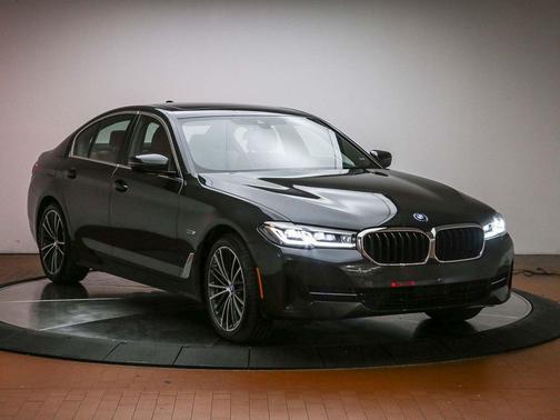 Dark Graphite Metallic 2023 BMW 530e Base