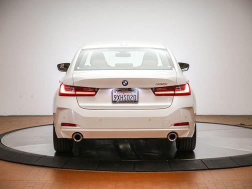 Mineral White Metallic 2026 BMW 330 NA