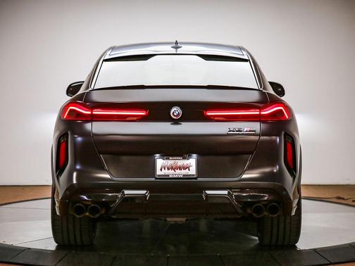 Black 2022 BMW X6 M Base