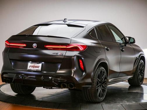 Black 2022 BMW X6 M Base