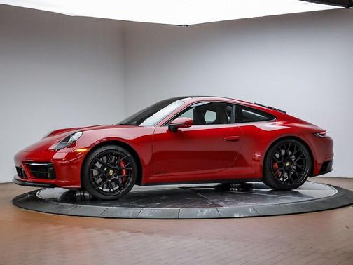 2024 Porsche 911 Carrera 4 GTS