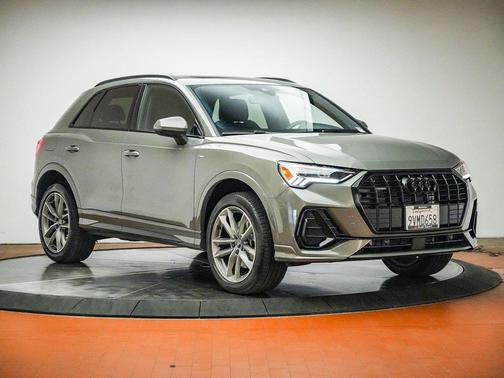 Chronos Gray Metallic 2025 Audi Q3 Premium 45 TFSI S line quattro Tiptronic