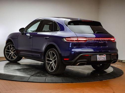2025 Porsche Macan 