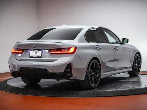 Brooklyn Grey Metallic 2023 BMW 330 330i