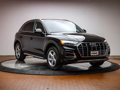 2023 Audi Q5 40 Premium