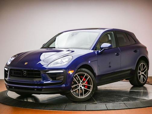 Blue 2023 Porsche Macan Macan