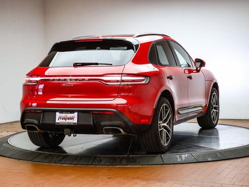 2025 Porsche Macan 