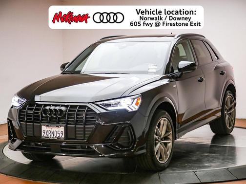 Mythos Black Metallic 2025 Audi Q3 Premium 45 TFSI S line quattro Tiptronic