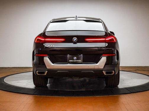 2023 BMW X6 xDrive40i
