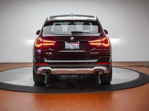 Jet Black 2023 BMW X3 sDrive30i