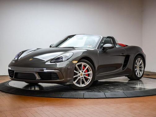 2024 Porsche 718 Boxster S