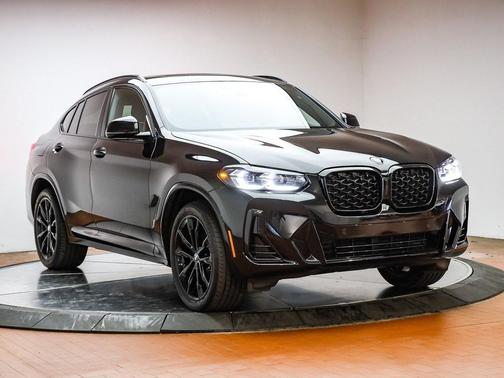 2025 BMW X4 xDrive30i