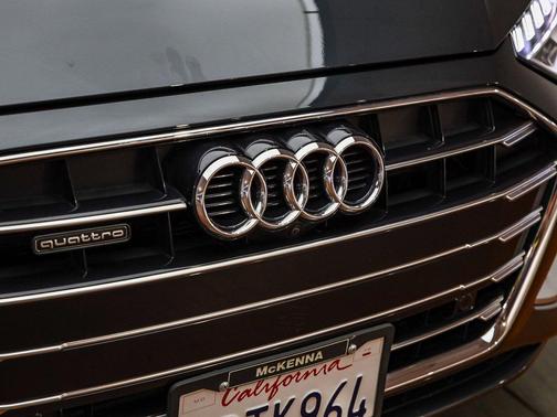 2022 Audi A4 40 Premium Plus