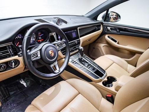 2020 Porsche Macan S