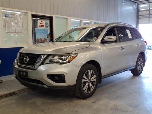 Brilliant Silver Metallic 2019 Nissan Pathfinder S