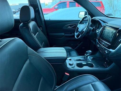 2022 Chevrolet Traverse Premier