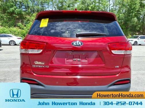 Remington Red Metallic 2017 Kia Sorento LX