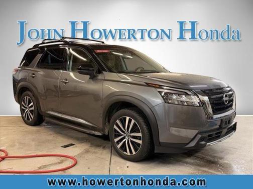 2023 Nissan Pathfinder Platinum