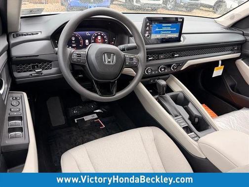 Platinum White Pearl 2026 Honda Accord SE