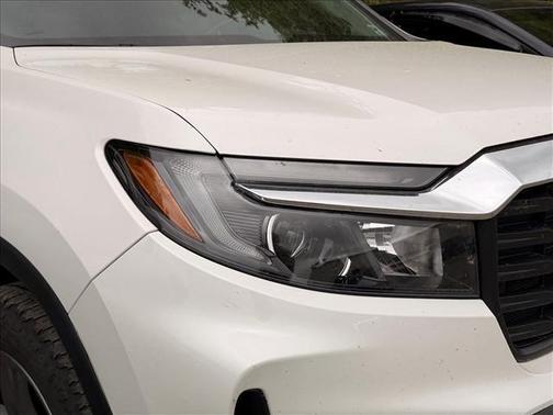 Platinum White Pearl 2023 Honda Ridgeline RTL
