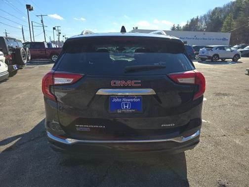 2024 GMC Terrain Denali