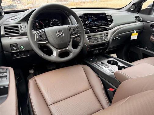 Platinum White Pearl 2026 Honda Ridgeline RTL