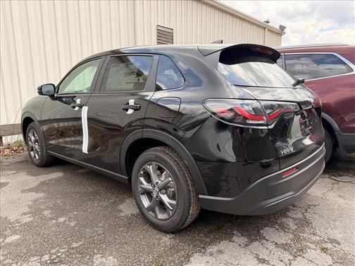 Crystal Black Pearl 2026 Honda HR-V LX