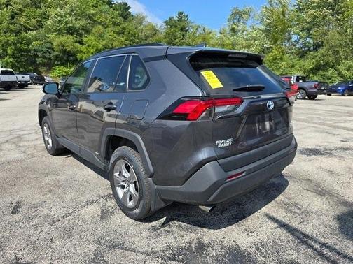 2023 Toyota RAV4 Hybrid XLE