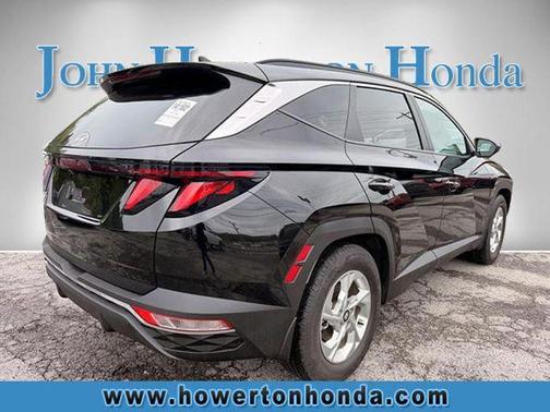 Black Pearl 2024 Hyundai TUCSON SEL