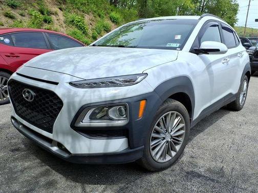 Chalk White 2021 Hyundai KONA SEL Plus