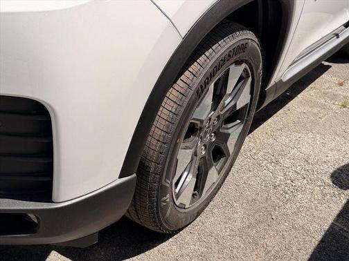 Platinum White Pearl 2026 Honda Pilot Elite