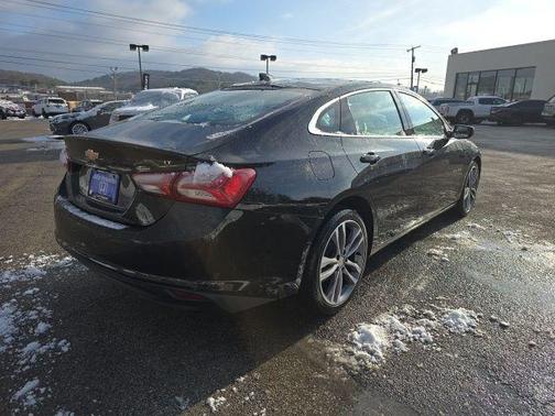 2024 Chevrolet Malibu 2LT