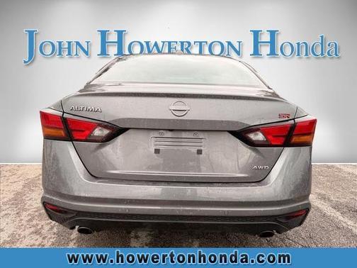 2025 Nissan Altima SR