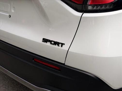 Platinum White Pearl 2026 Honda HR-V Sport