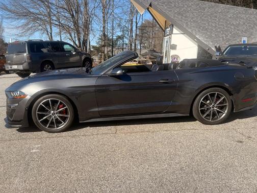 2019 Ford Mustang EcoBoost Premium