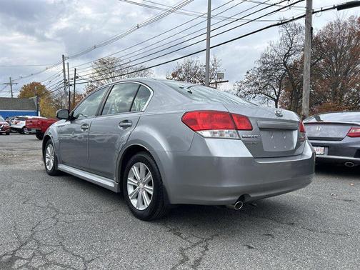 2011 Subaru Legacy Premium