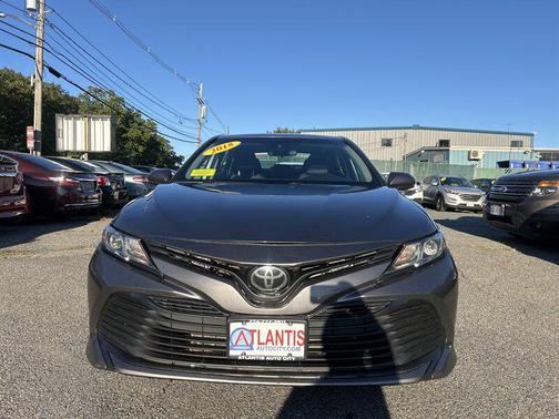 2018 Toyota Camry LE