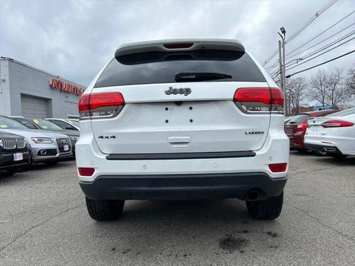 2017 Jeep Grand Cherokee Laredo