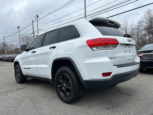 2017 Jeep Grand Cherokee Laredo