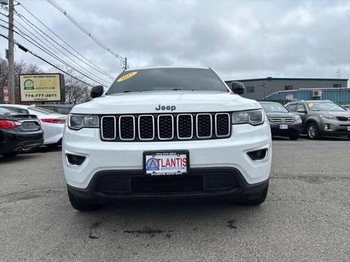 2017 Jeep Grand Cherokee Laredo