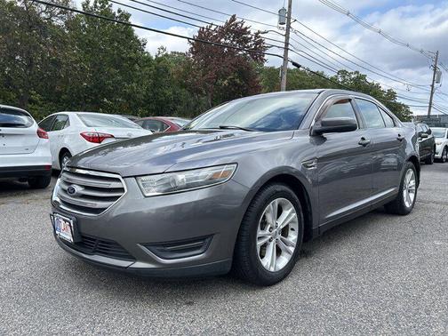 2014 Ford Taurus SEL