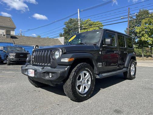 Granite Crystal Metallic Clearcoat 2019 Jeep Wrangler Unlimited Sport