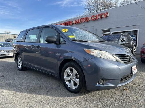 2016 Toyota Sienna L