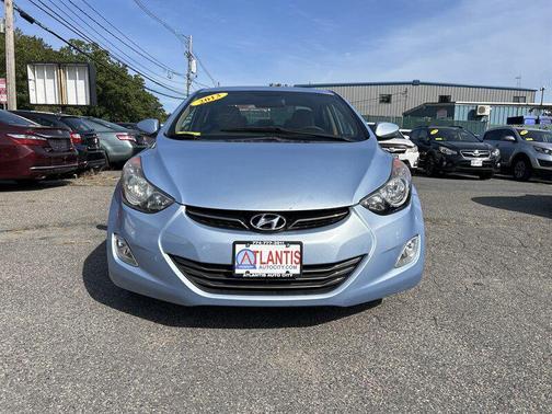 2011 Hyundai ELANTRA Limited