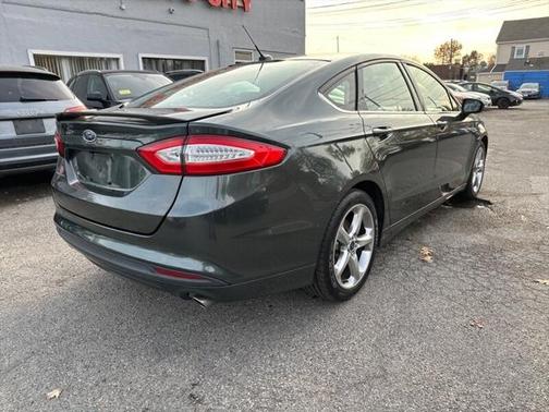 2016 Ford Fusion S