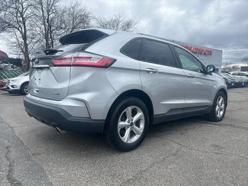 2019 Ford Edge SE