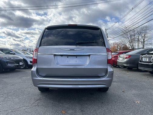 2014 Chrysler Town & Country Touring