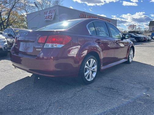 2013 Subaru Legacy Premium